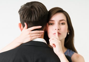 6 cosas en las que mentimos los hombres y las mujeres sobre el sexo
