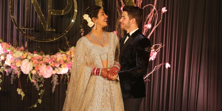 la historia detrás de los vestidos de novia de priyanka chopra