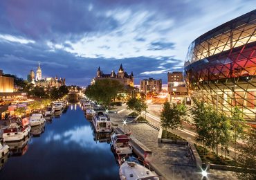 Ottawa no solo es la capital, sino una de las ciudades con más legado de Canadá. Foto: Destination Canada.