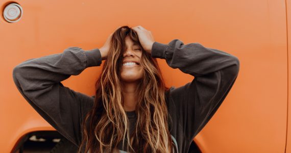 cómo-usar-aceite-de-ricino-para-el-crecimiento-del-cabello