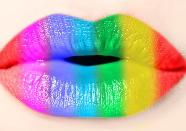 que-es-el-beso-arcoiris