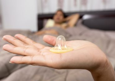Qué hacer si el condón se rompe y otras preguntas de sexo