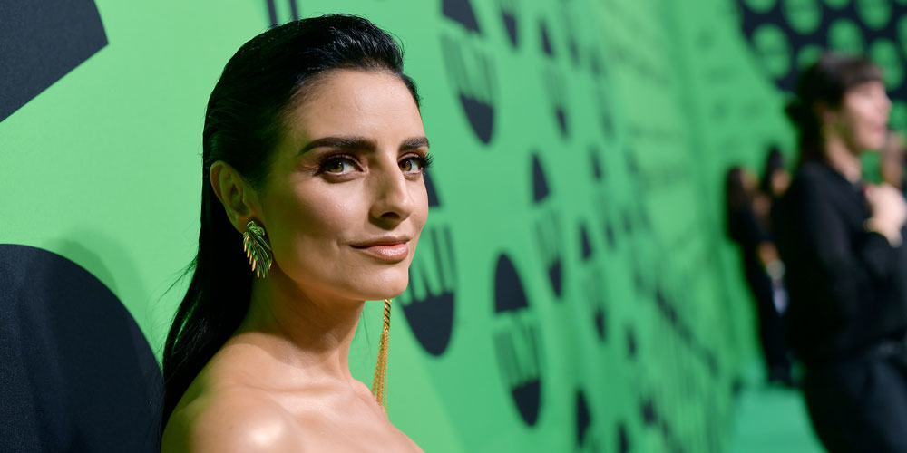 Quien Es La Mama De Aislinn Derbez Revista Cosmopolitan