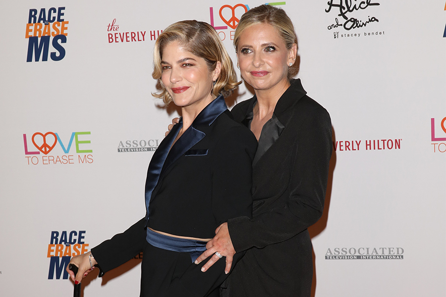 Sarah Michelle Gellar se une a la causa de Selma Blair – Revista