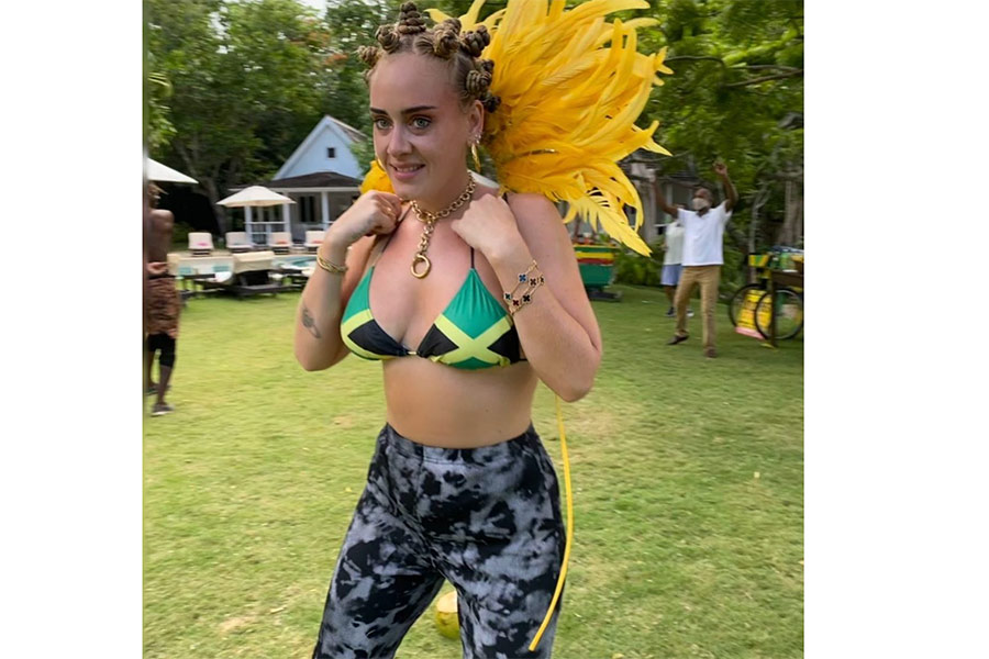 adele foto Katy Perry confunden con su parecido
