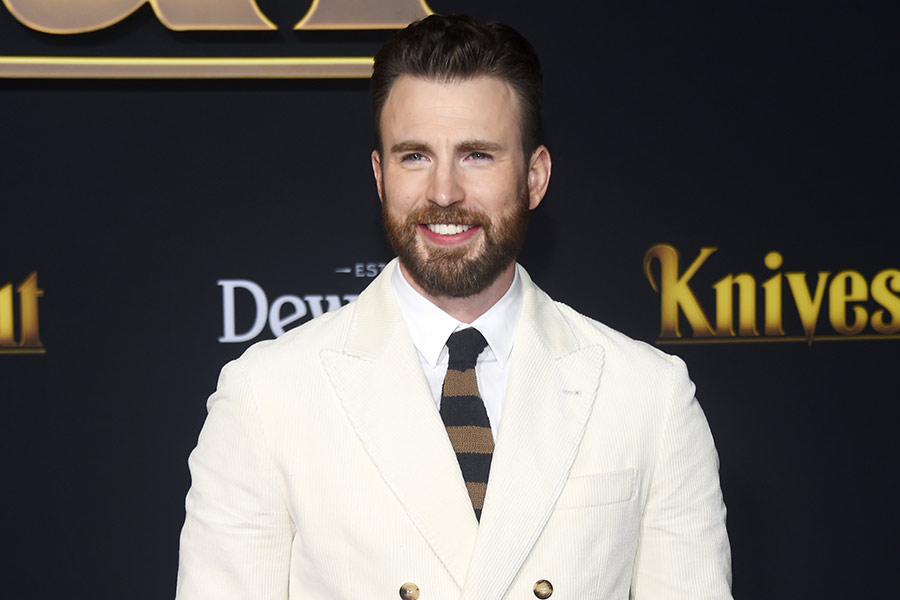 Chris Evans es el galán perfecto y aquí te dejamos 10 razones