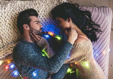 20 frases sexys para decirle a tu pareja en Navidad