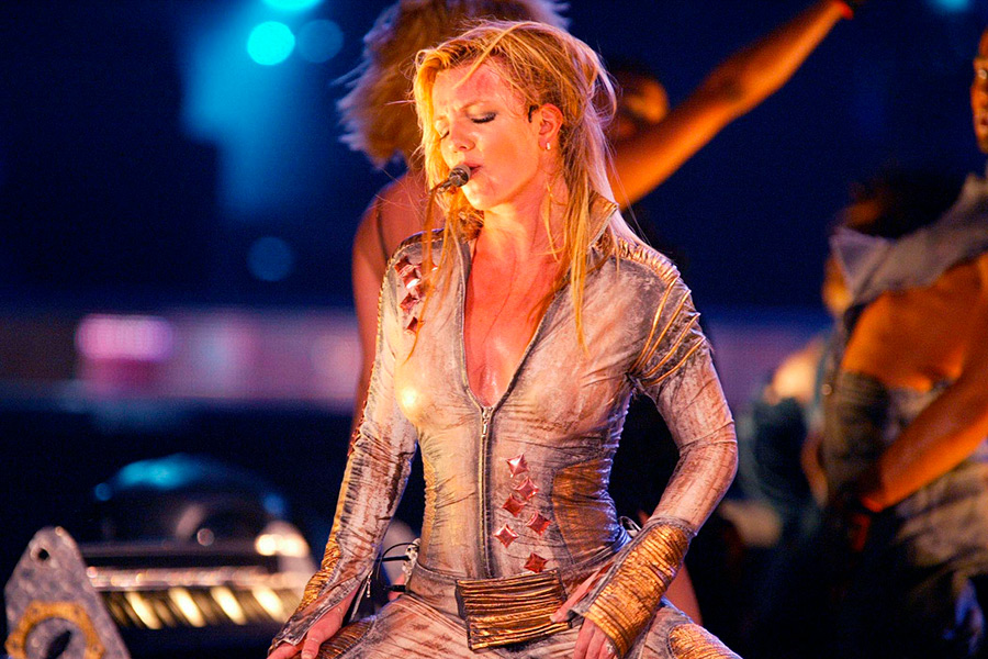 Britney Spears está considerando entrevista con Oprah Winfrey