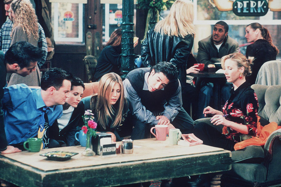 La reunión de "Friends" está lista y Matthew Perry lo confirmó con foto (que luego borró)