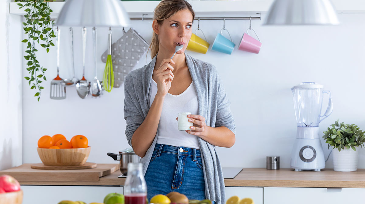10 sencillos hábitos para "aprender a comer" que cambiarán tu vida (y salud)