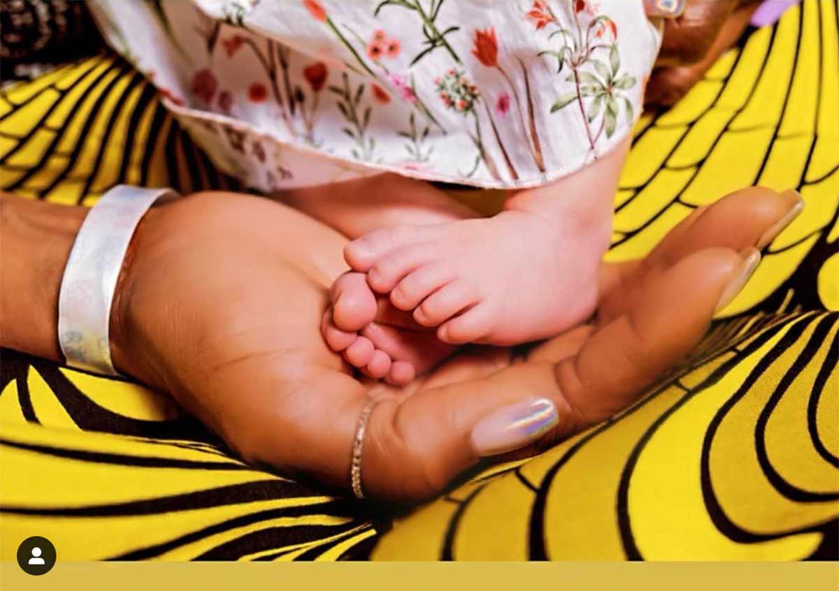 A punto de cumplir 51, la top Naomi Campbell anuncia que ya es mamá
