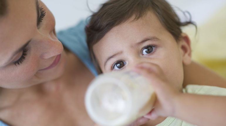 ¿Por qué elegir una leche de crecimiento que le dé a tu pequeño el máximo desarrollo?