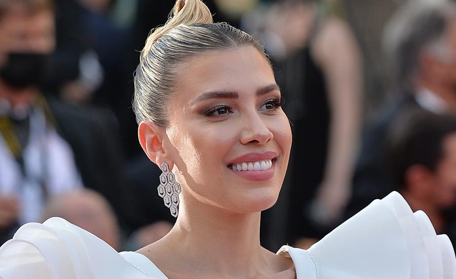 Maquillaje y peinado Cannes inspiración fiesta