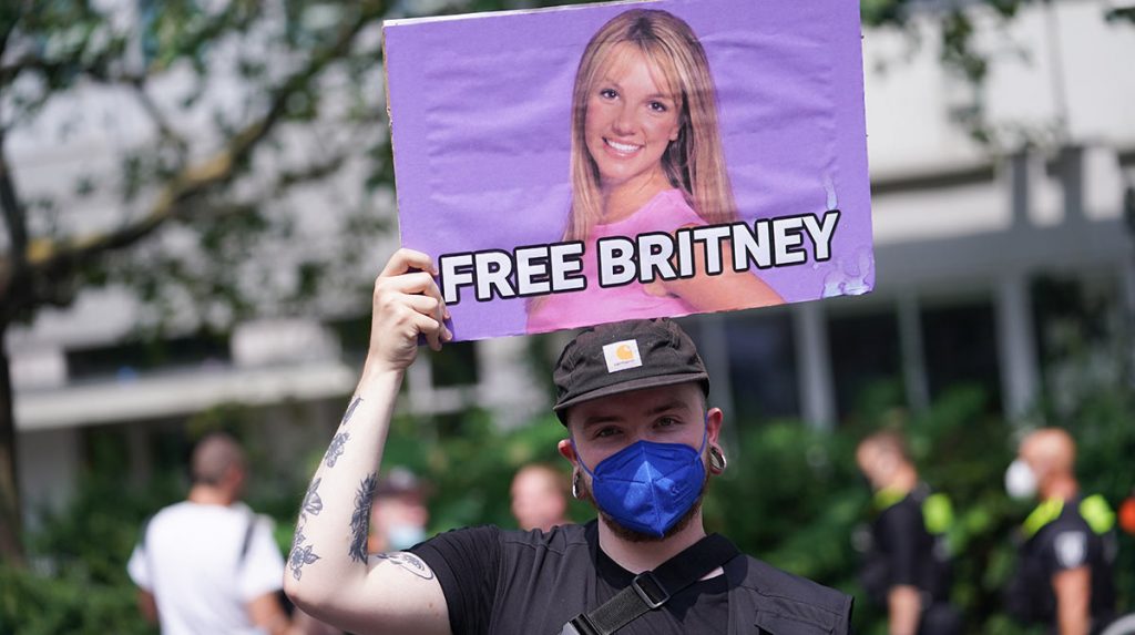 Britney Spears solicita la destitución de su padre como administrador de sus finanzas