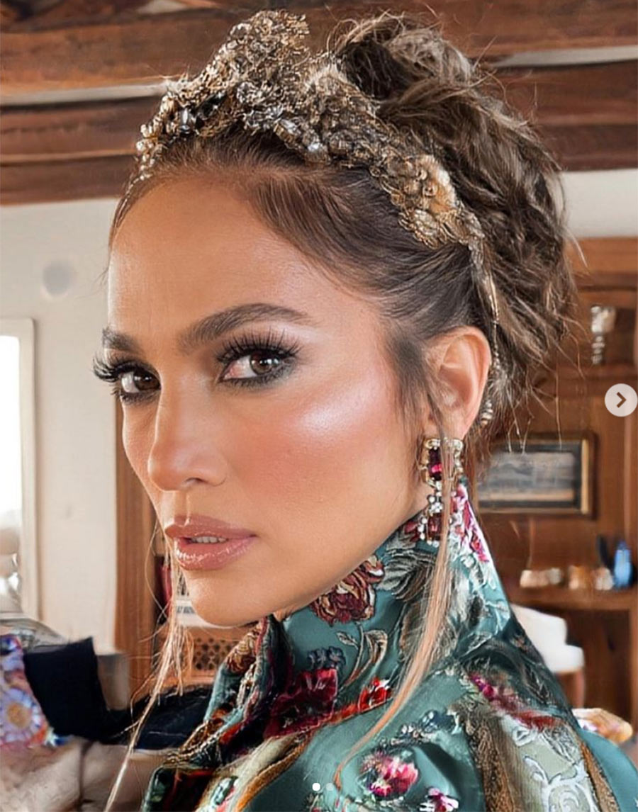 Jennifer Lopez marca un nuevo 'fashion moment' con su look en Venecia