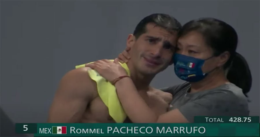 Rommel Pacheco clavados