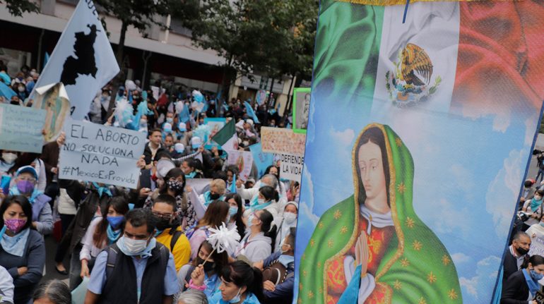 Iglesia católica critica a Suprema Corte de México por fallos sobre aborto