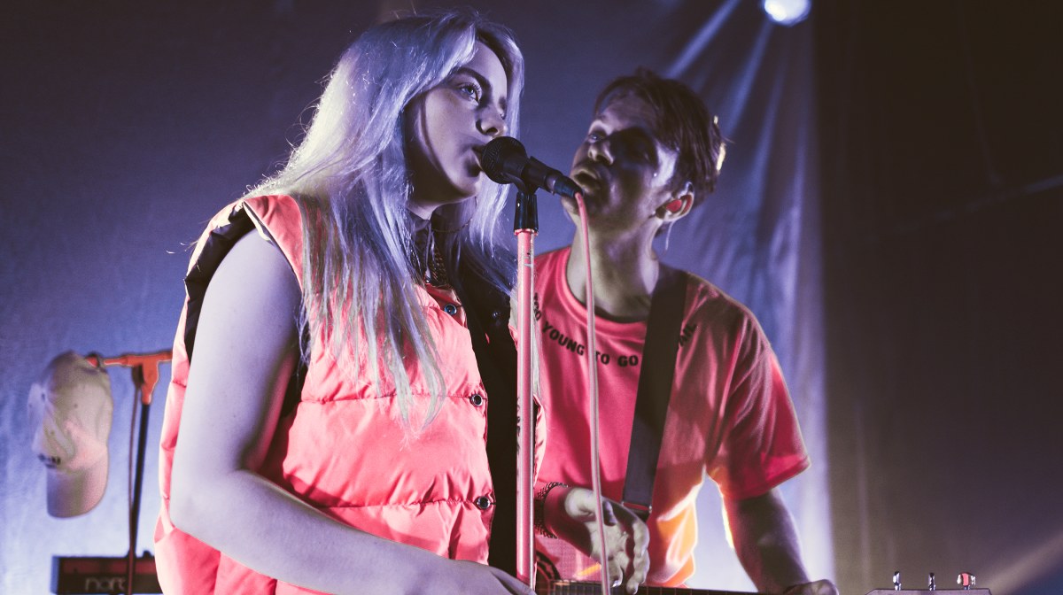 Billie Eilish estrenará nuevas canciones en 'Turning Red', la próxima película de Pixar