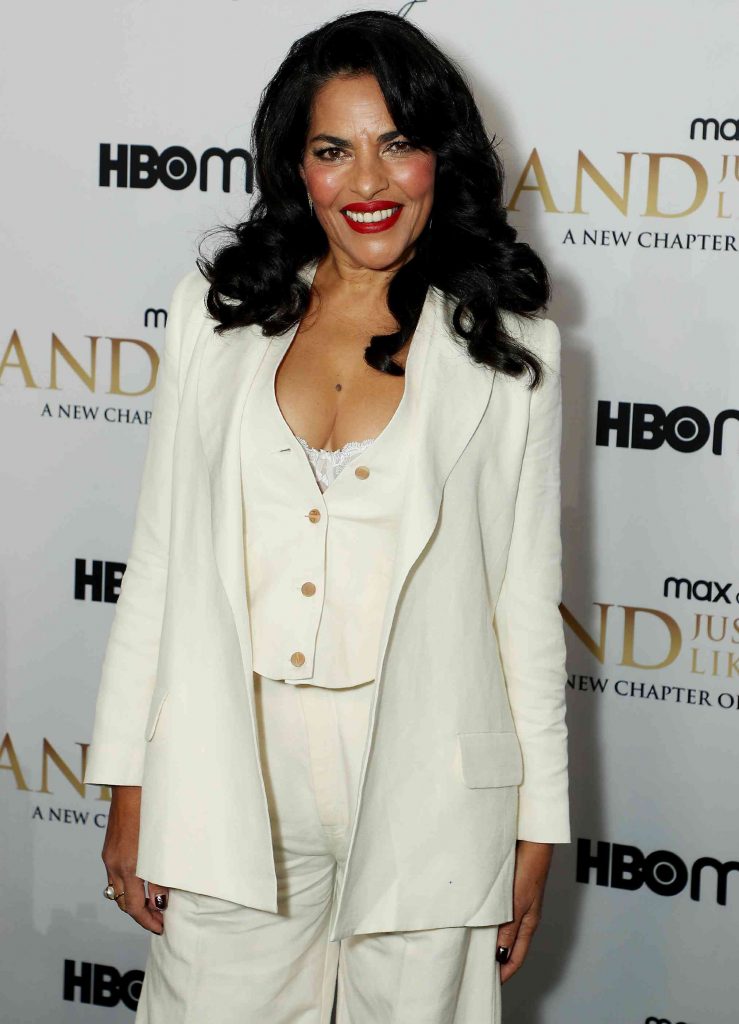 Sarita Chodhury en la alfombra roja de 'And Just Like That'