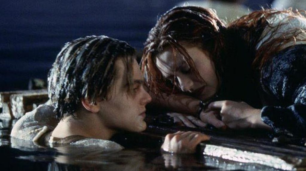 Leonardo DiCaprio casi muere congelado por salvar a uno de sus perros de ahogarse