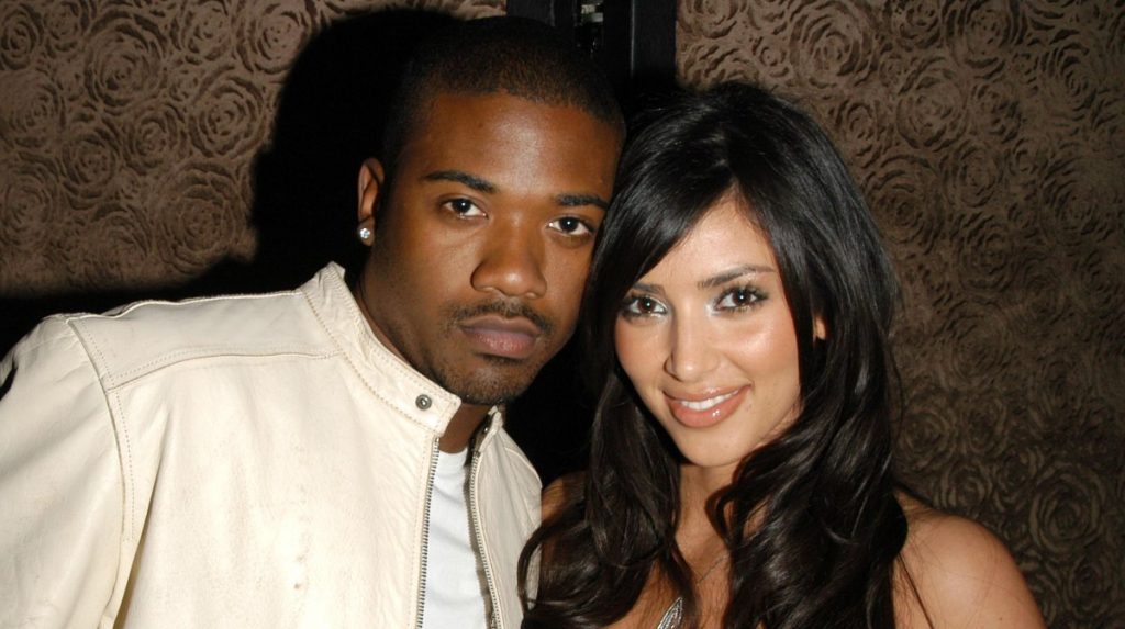 Kanye West asegura que hay otro sextape de Kim Kardashian; ella lo niega