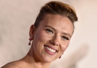 Modelos diversos y precios accesibles, así presentó Scarlett Johansson su primera línea de skincare