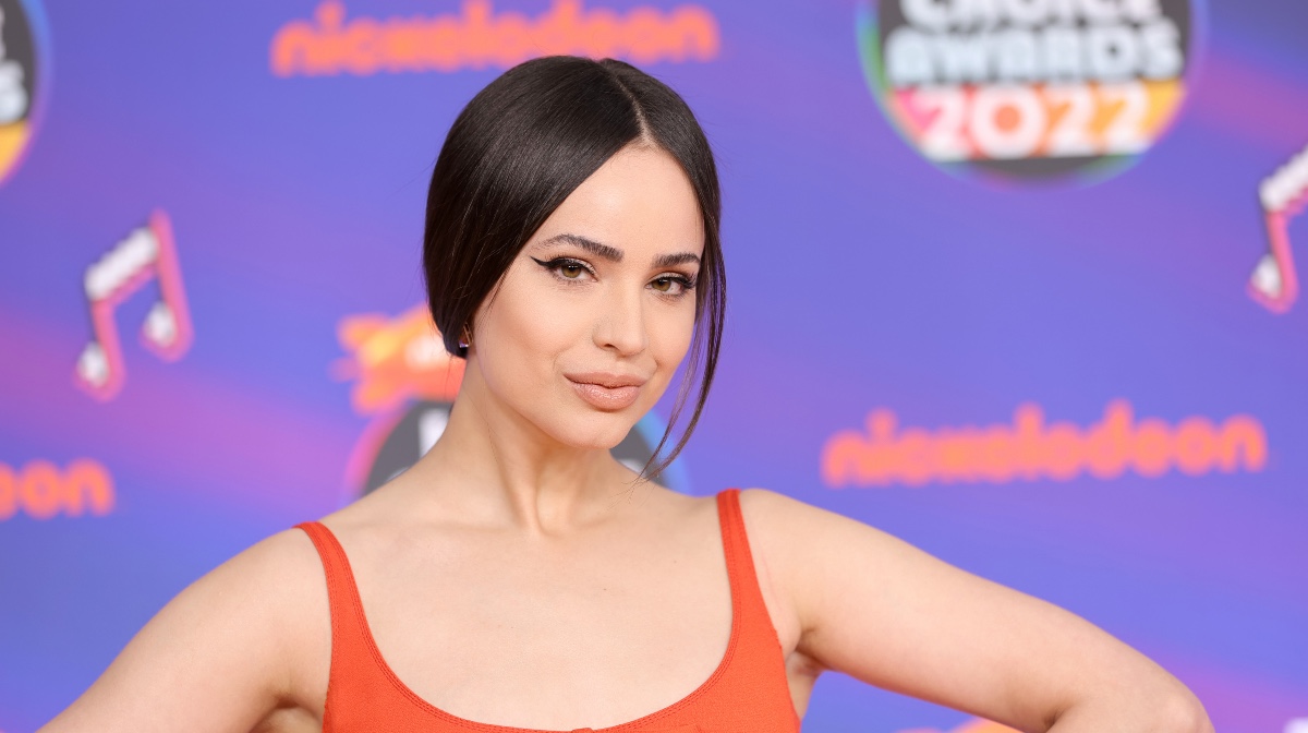 El nuevo álbum de Sofia Carson Revista Cosmopolitan