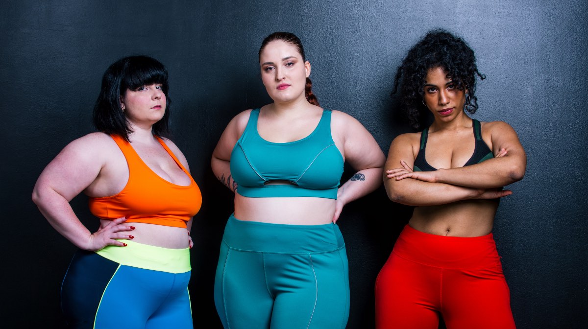 Adidas fue censurada por mostrar los senos de 24 mujeres en campaña