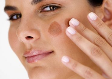 como elegir la base de maquillaje para nuestro tono de piel