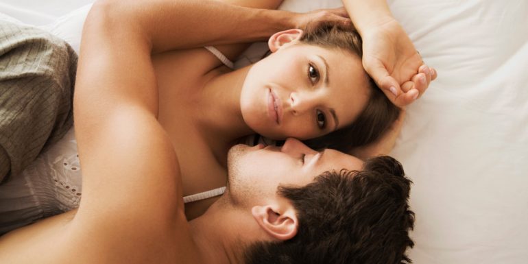 Cómo saber si un hombre finge orgasmos