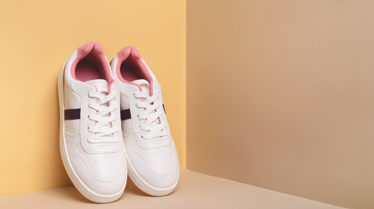 Hacks Para Dejar Tus Tenis Blancos Como Nuevos - Revista Cosmopolitan